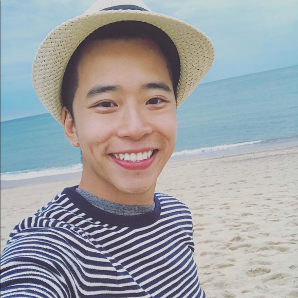 Meet your Posher, Dennis - Picture 4 of 4